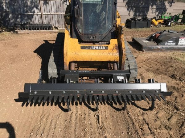 IDT Landscape Finishing Rake With Rippers