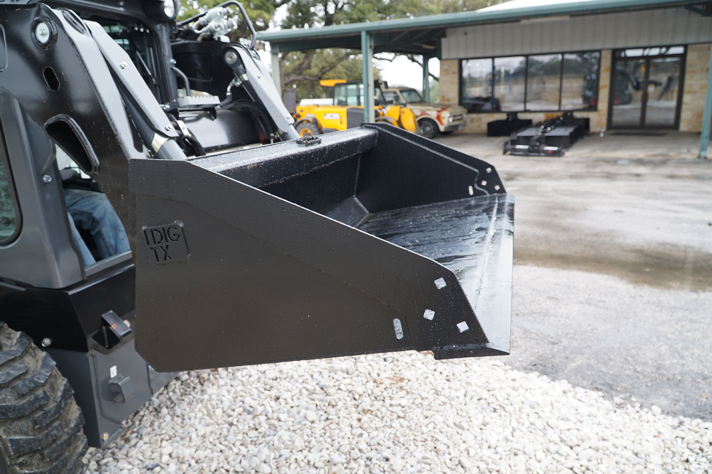 IDT Bucket Smooth HD