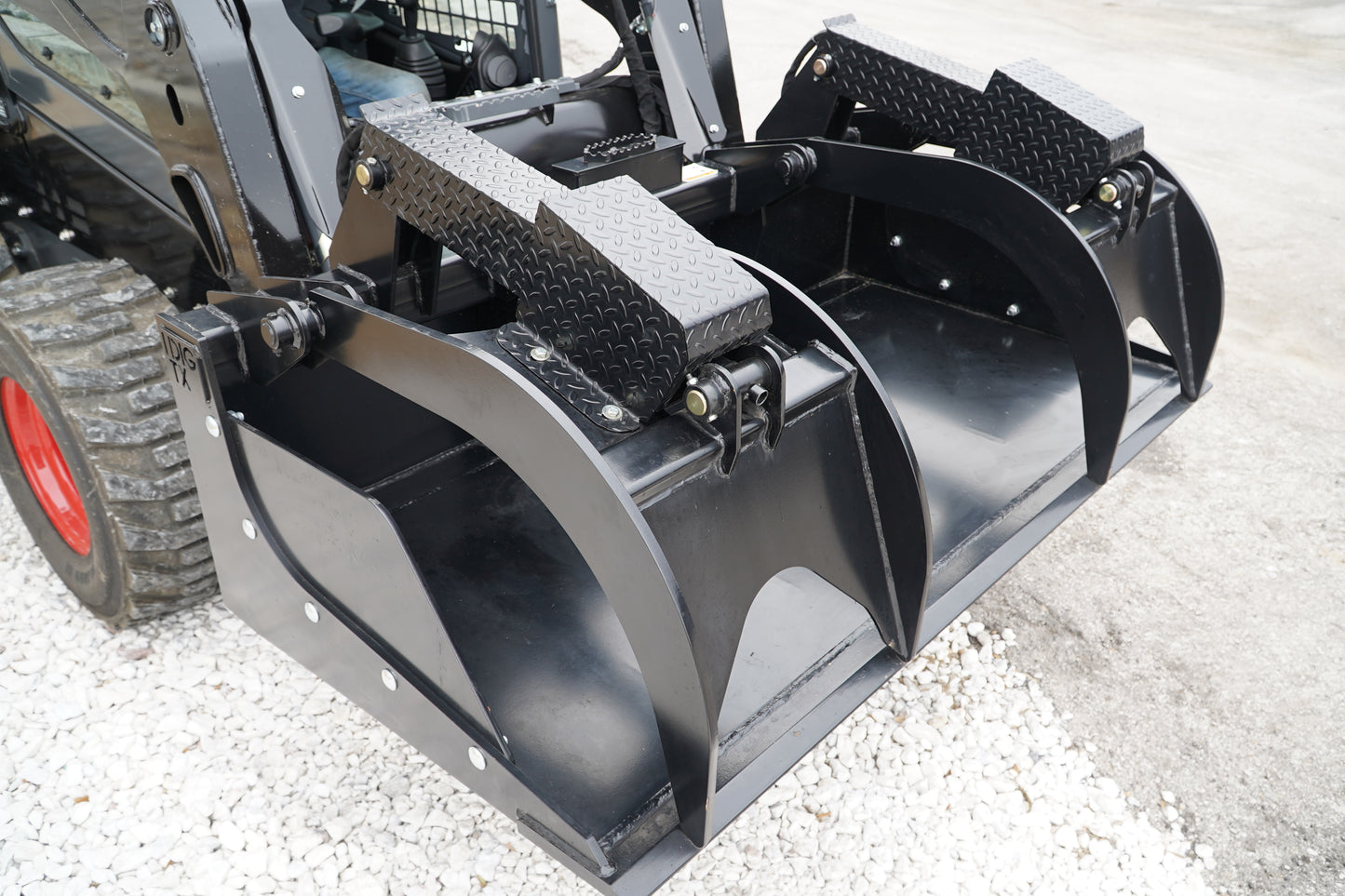 IDT Grapzilla Flat Bottom Grapple