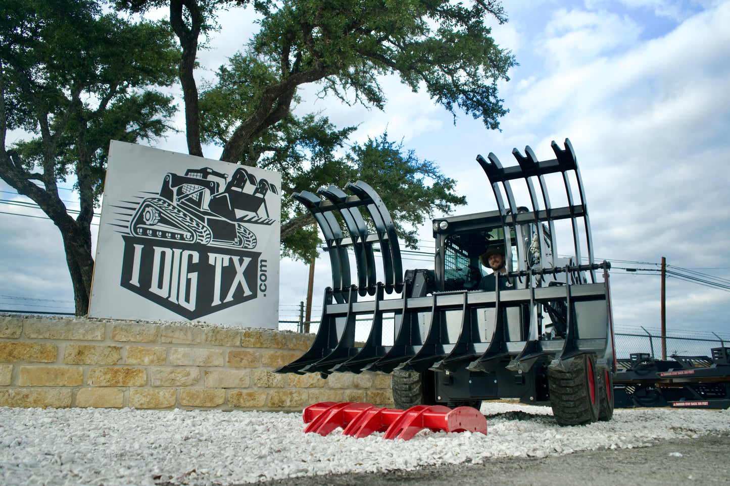 AMFG King Kong 96" Brush Grapple Skid Steer Attachment