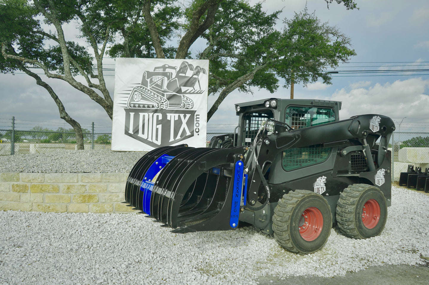 AMFG Engage Brush Grapple