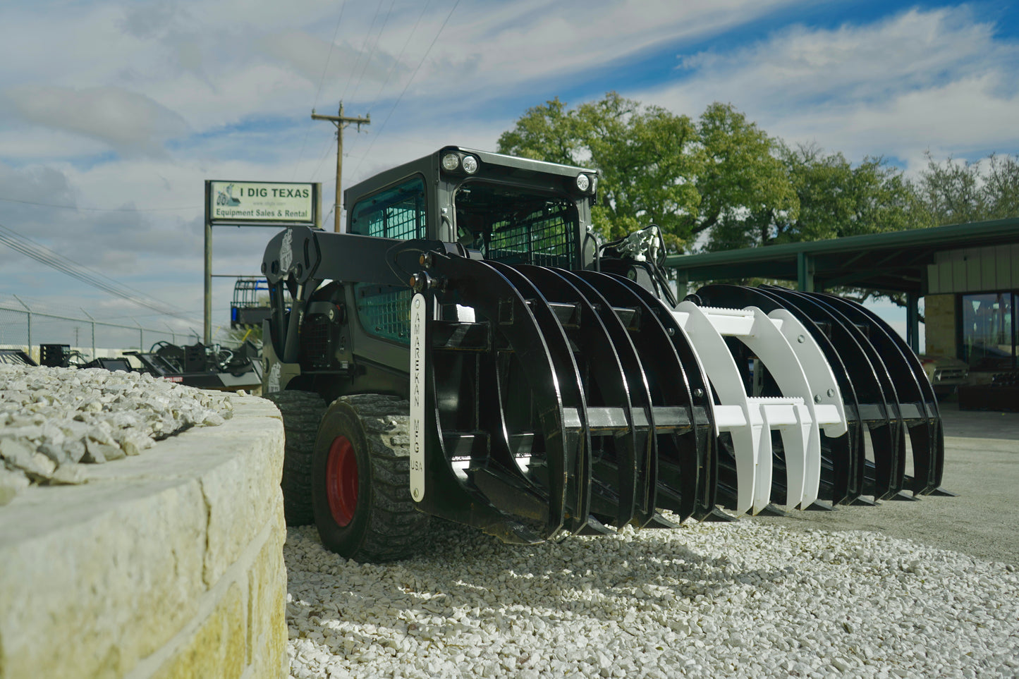 AMFG Engage Brush Grapple