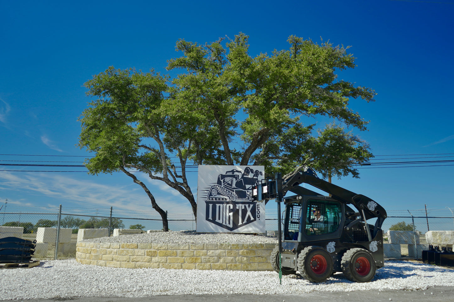 TPD500 Deluxe Mount Texas Post Driver Skid Steer Attachment