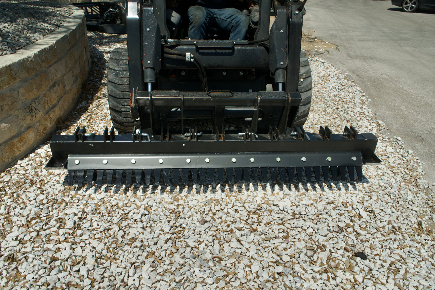 IDT Landscape Finishing Rake With Rippers
