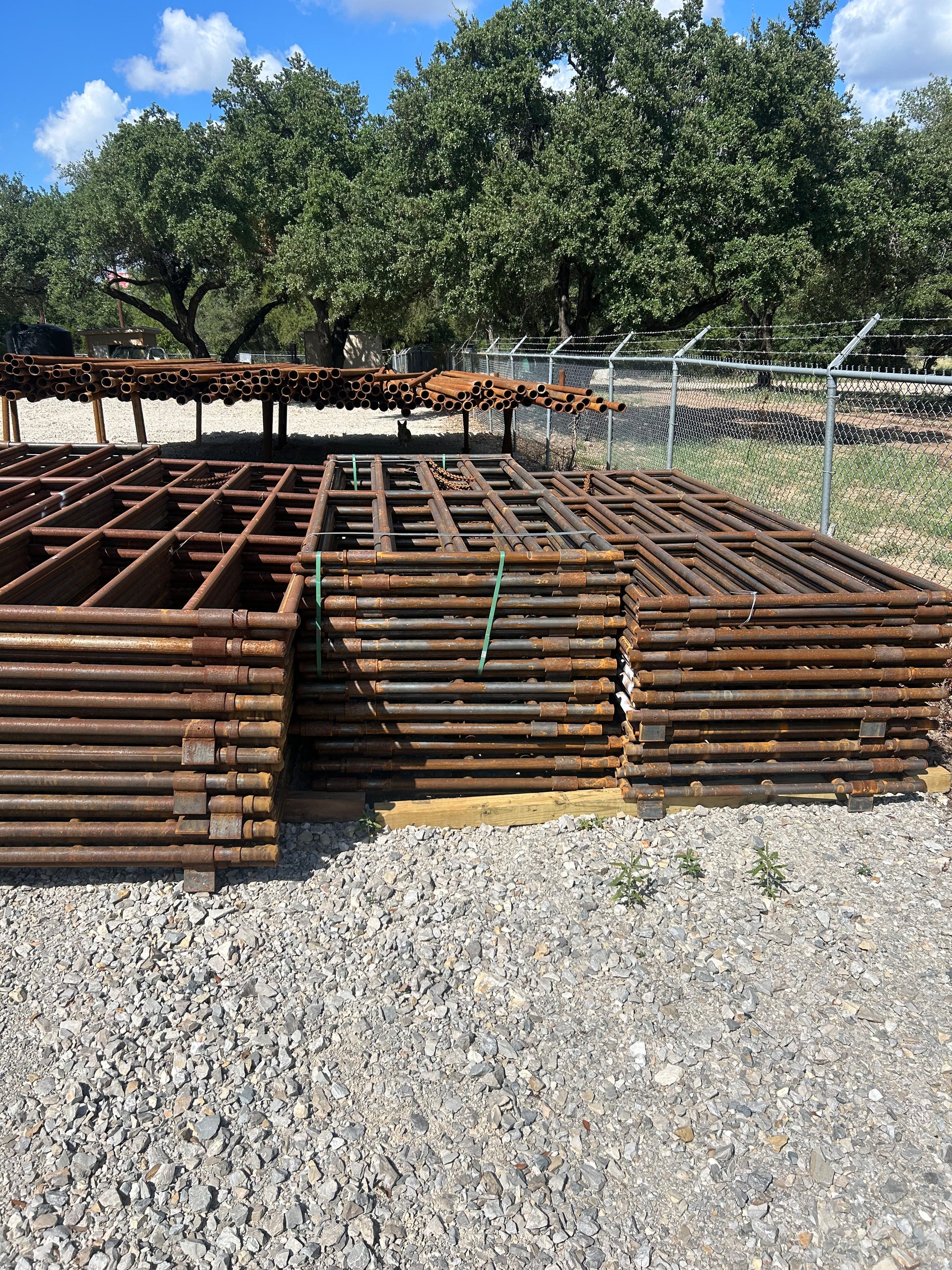 Heavy Duty Fully Welded Ranch Gates – I Dig Texas