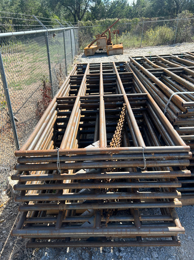 Fully Welded Ranch Gates – Heavy Duty 14 Gauge