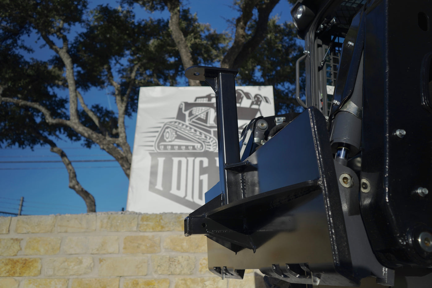 Grizzly Gooseneck Trailer Hitch Mount