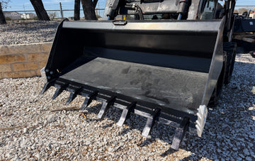 IDT Bucketzilla Track Loader Tooth Bucket