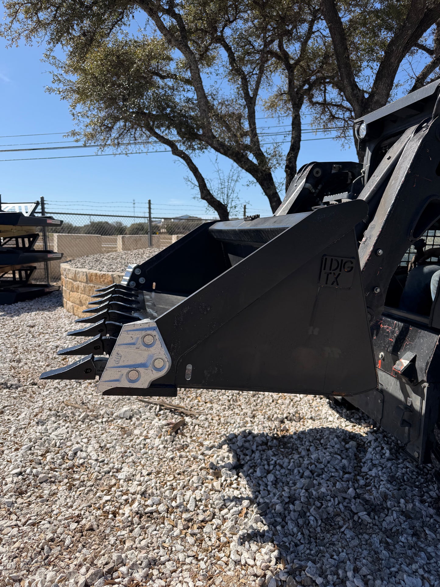 IDT Bucketzilla Track Loader Tooth Bucket