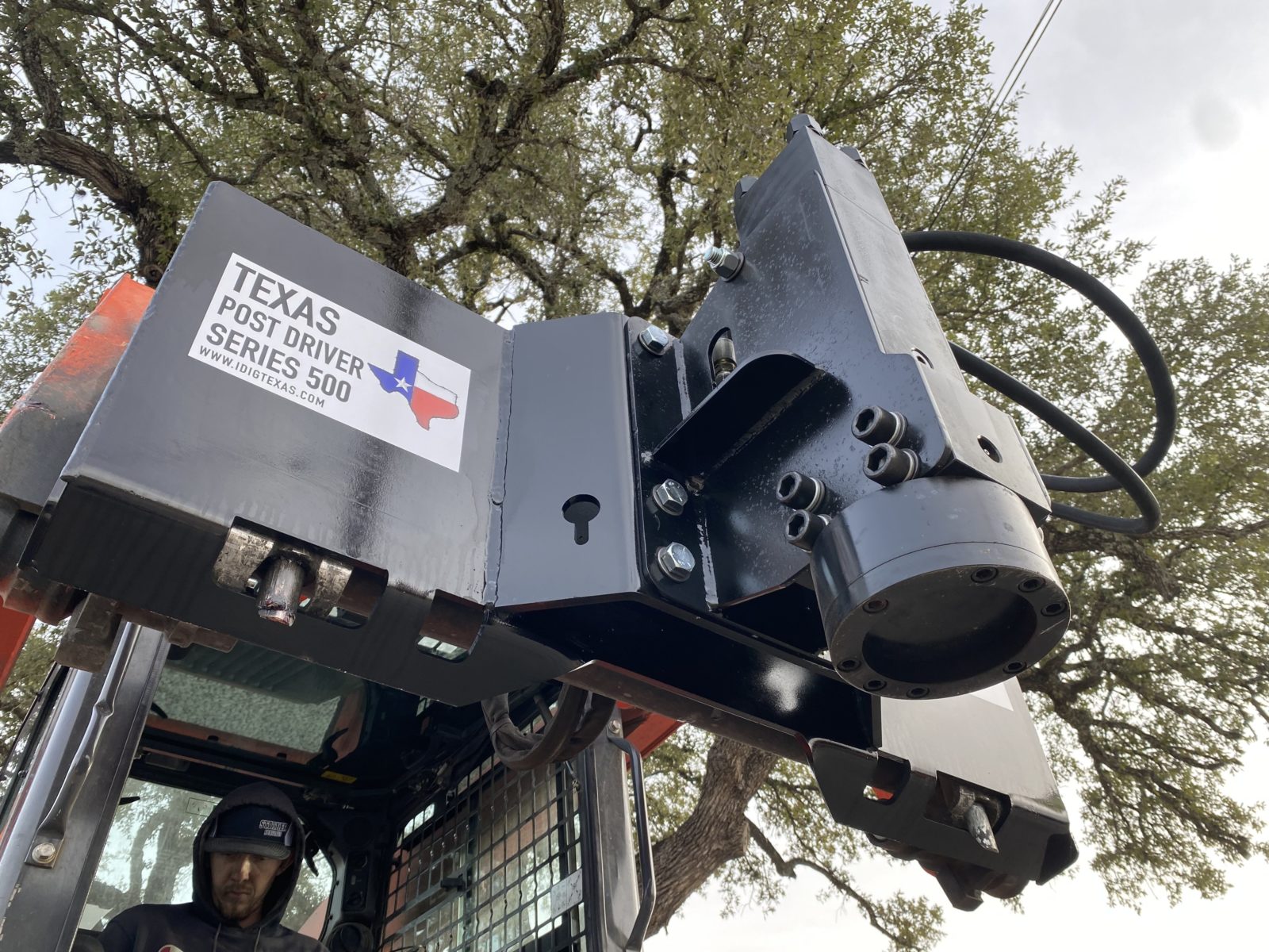 Dig Driver #1 Texas Post Driver 500 CENTER MNT Skid Steer Attachment | I Dig Texas